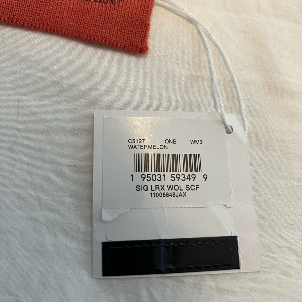 NWT Coach Scarf - Picture 8 of 9